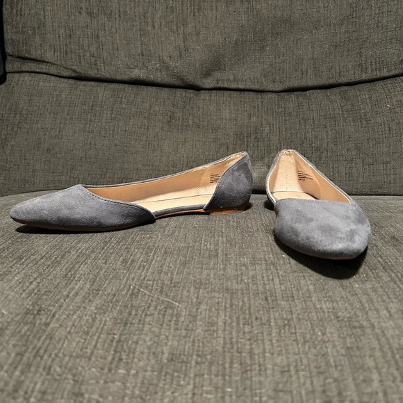 Pointed Toe Flats Suede - Picture 2 of 5